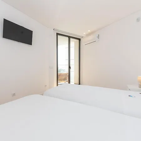 Waterfront Luxury Ocean View Apartment Olhao