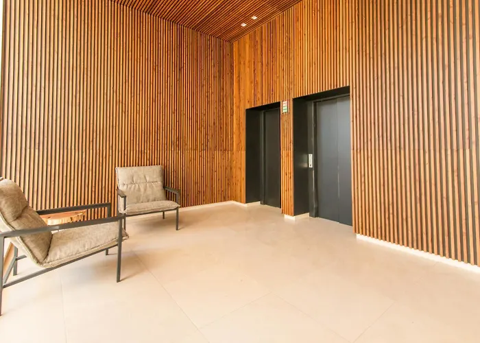 Waterfront Luxury Ocean View *