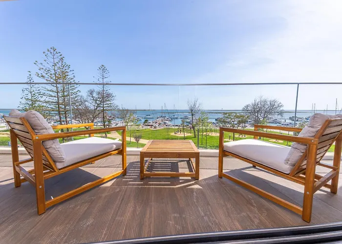 Waterfront Luxury Ocean View *